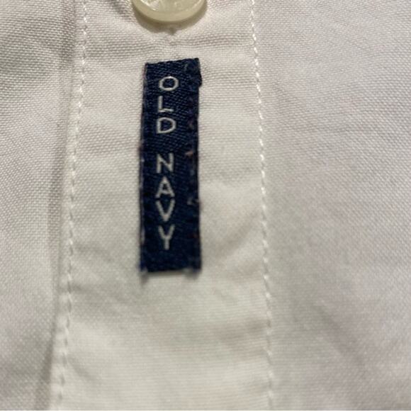 Old Navy Boys 3T Long Sleeve Button Down White Shirt Split Truck Appliqué Baby - Picture 4 of 5